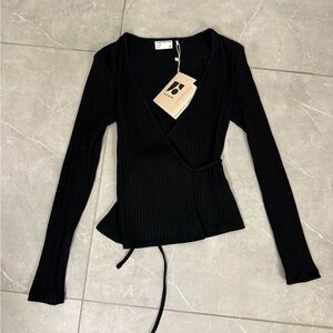 NWT Frank and Oak ribbed wrap top. Size small.